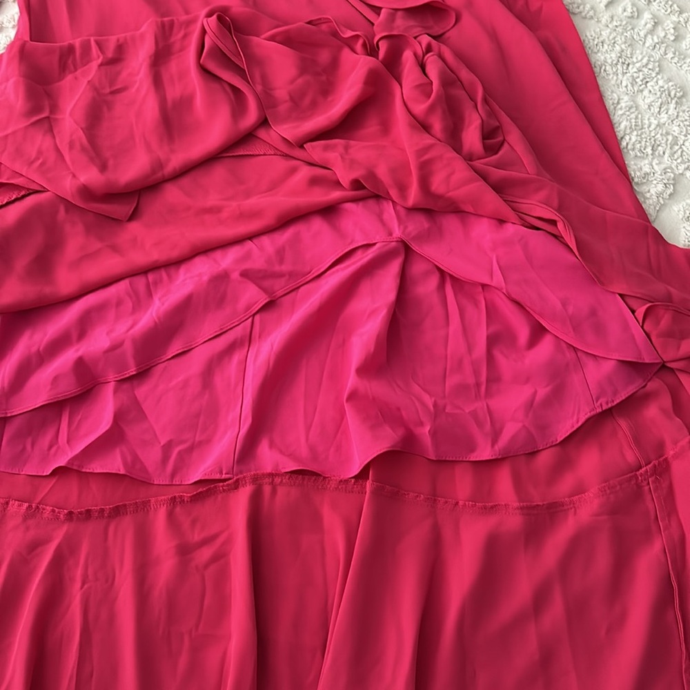 BCBGMaxAzria Pink Ruffle Wedding Dress - Picture 9 of 10